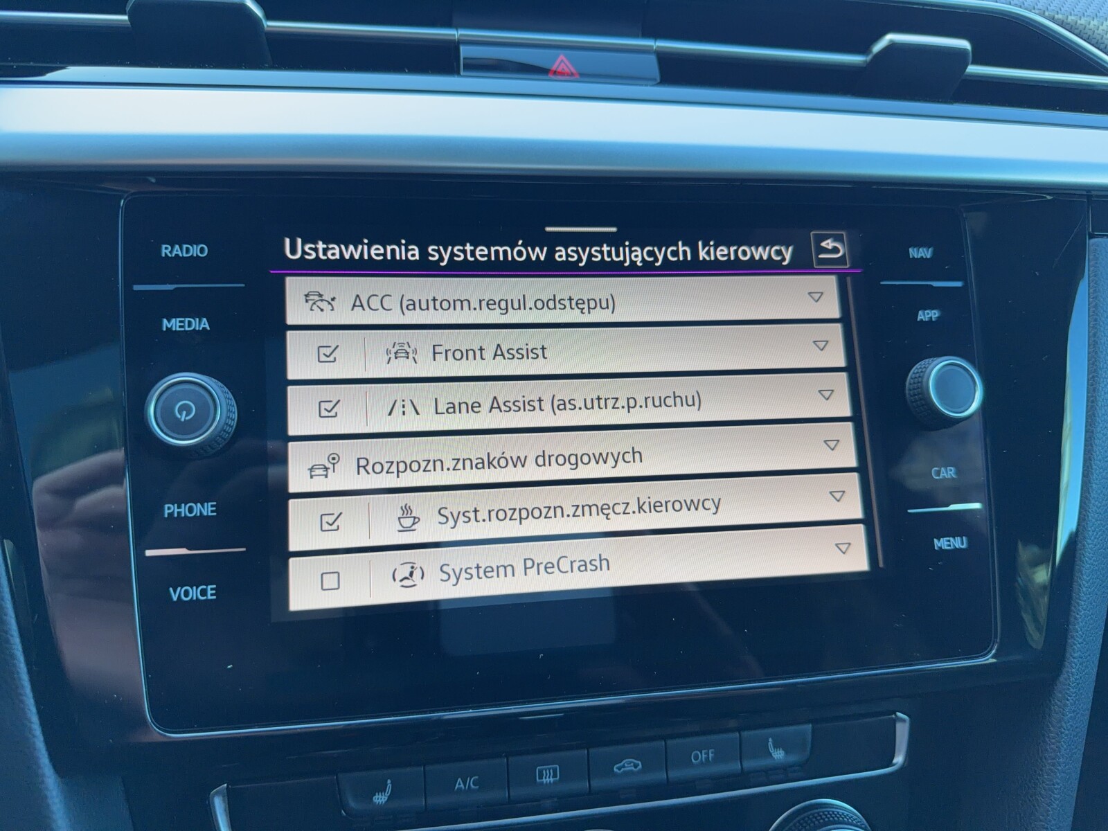 Volkswagen Arteon Shooting Brake - zdjęcie 29