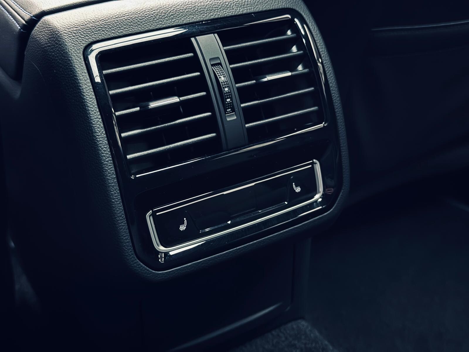 Volkswagen Arteon Shooting Brake - zdjęcie 39