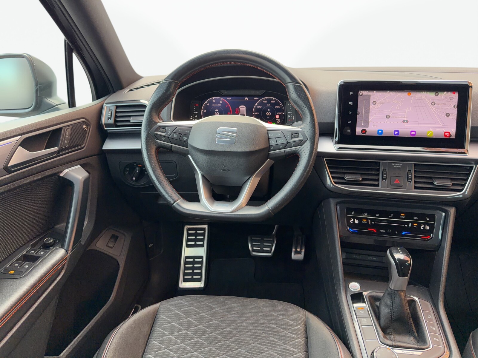Seat Tarraco - zdjęcie 18