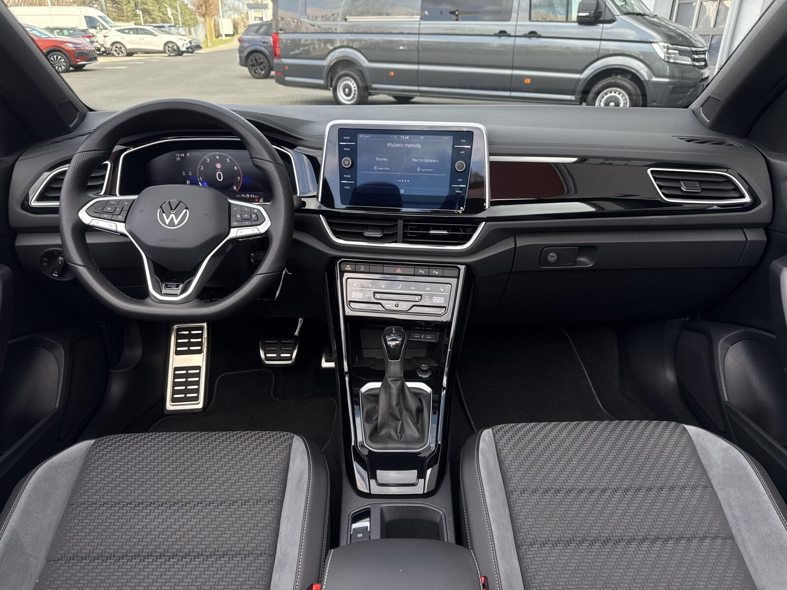 Volkswagen T-Roc - zdjęcie 9