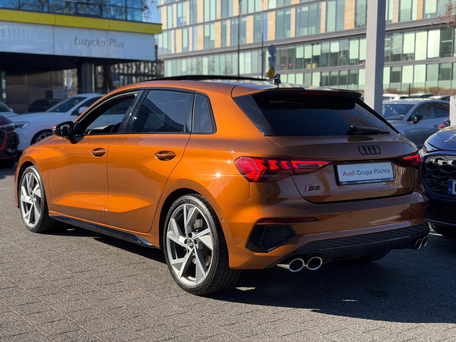 Audi S3 Sportback - zdjęcie 11