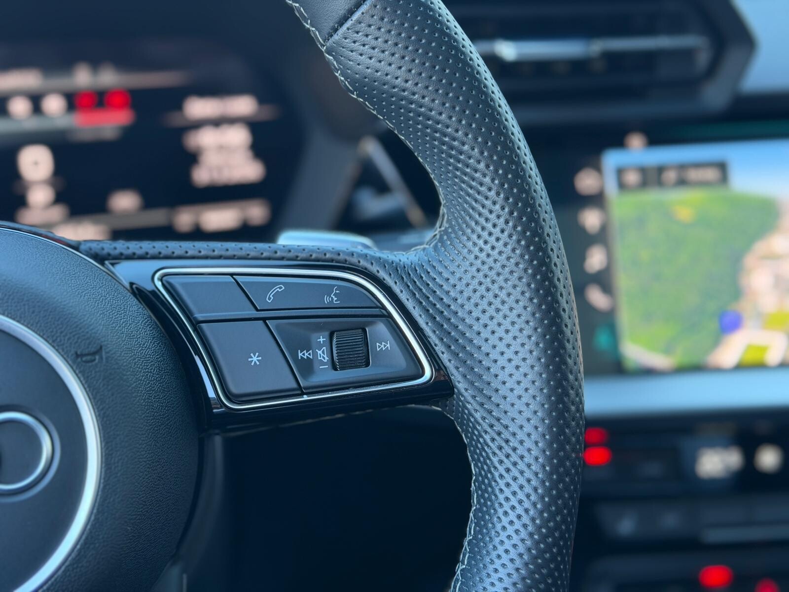 Audi S3 Sportback - zdjęcie 22
