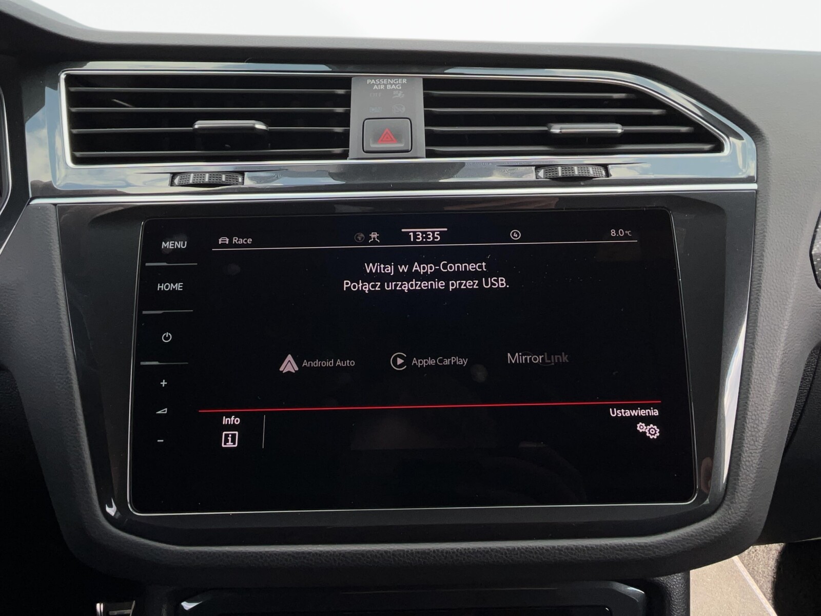 Volkswagen Tiguan - zdjęcie 26
