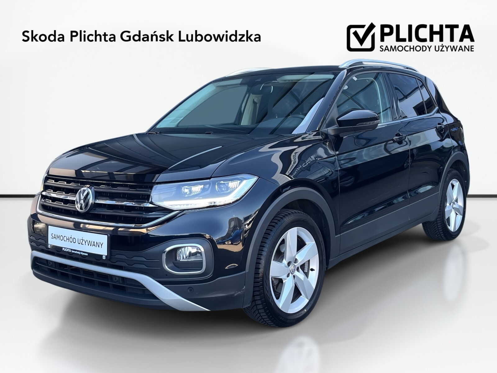 DSG ACC LED Hak Kamera Czujniki Podgrzewane Fotele Nawigacja BlindSpot