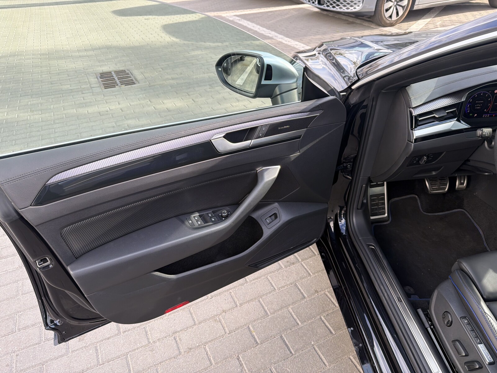 Volkswagen Arteon Shooting Brake - zdjęcie 10