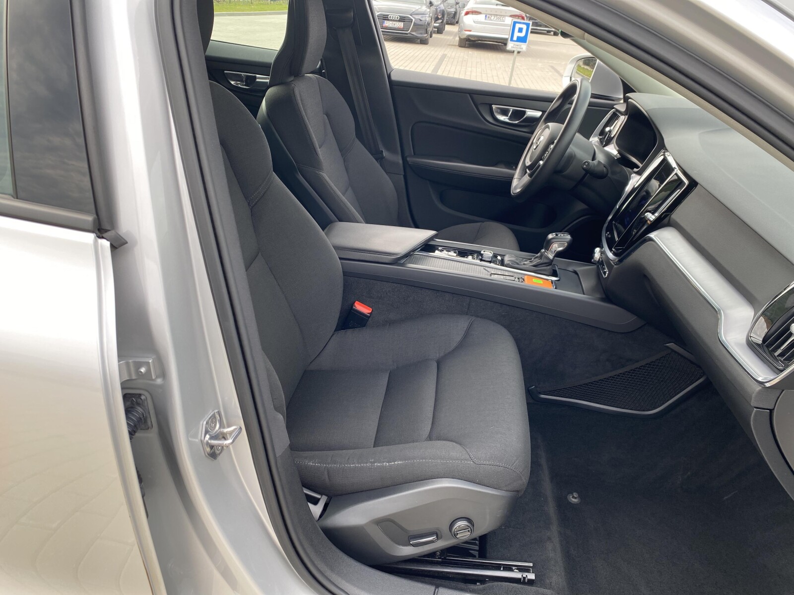 Volvo V60 - zdjęcie 15