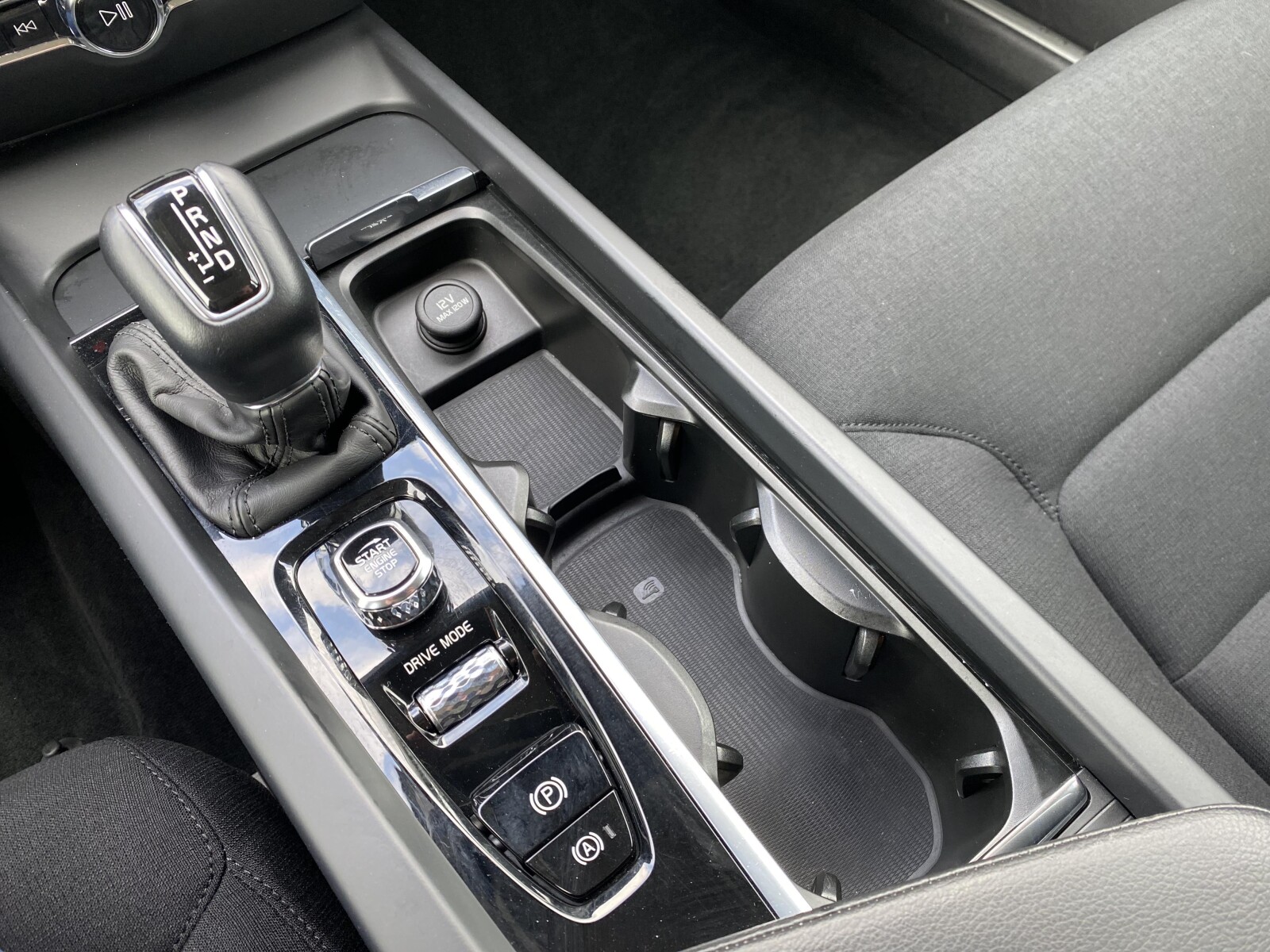 Volvo V60 - zdjęcie 28