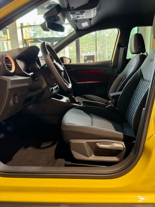 Arona Style Plus 1.0 TSI 115 KM 6-biegowa Manualna RABAT 18 000 Zł