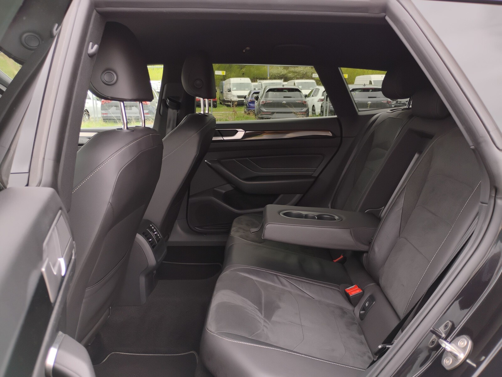 Volkswagen Arteon Shooting Brake - zdjęcie 27