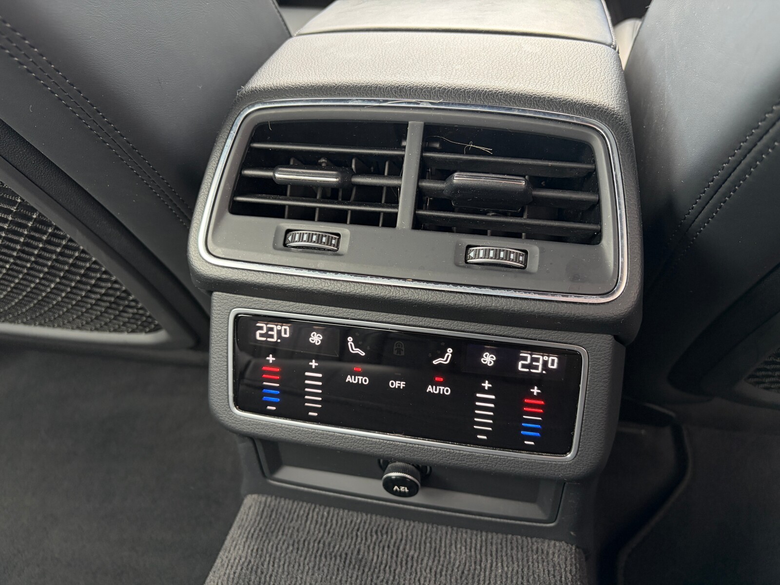 Audi A6 Limousine - zdjęcie 26