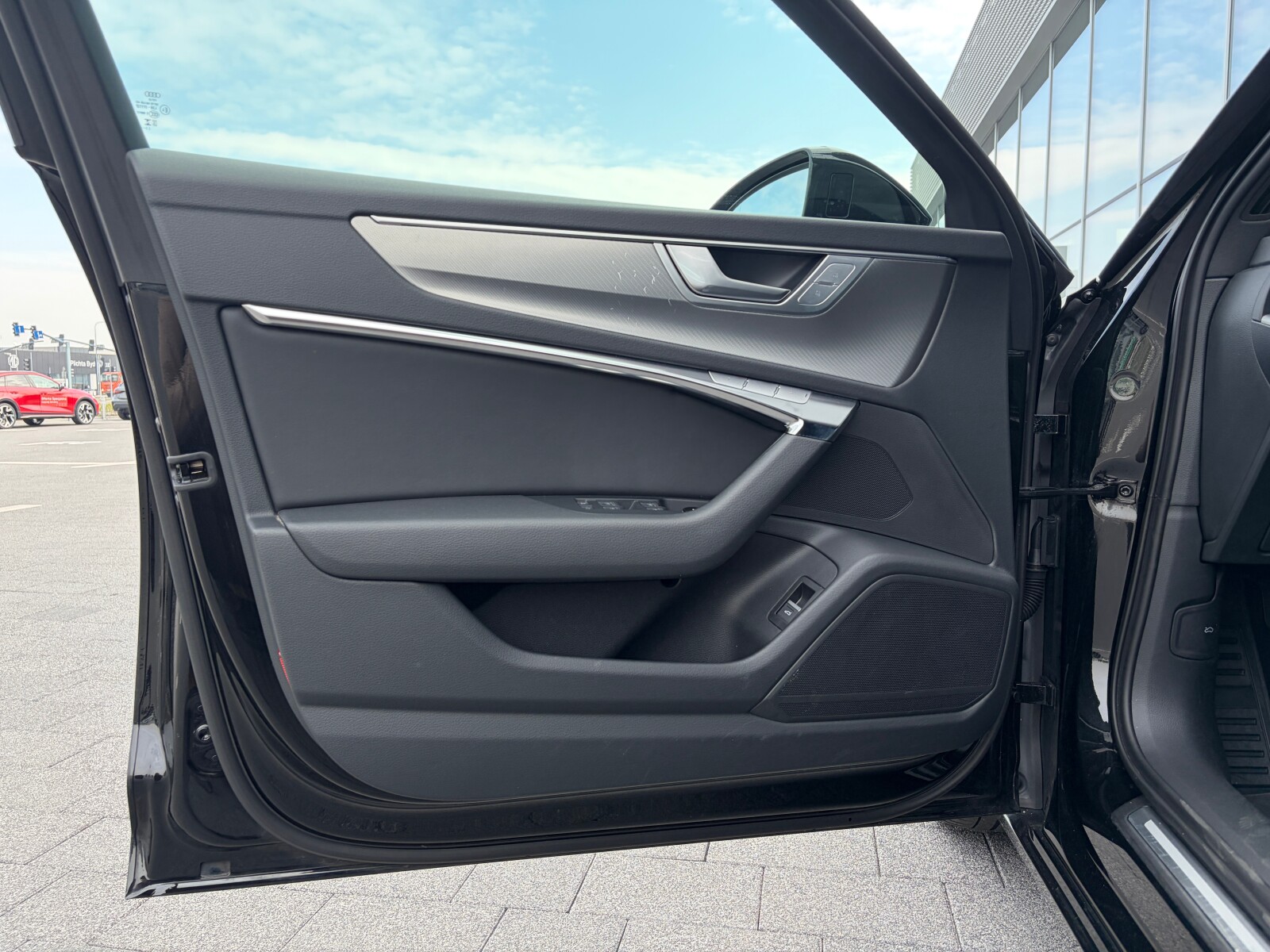 Audi A6 Limousine - zdjęcie 9