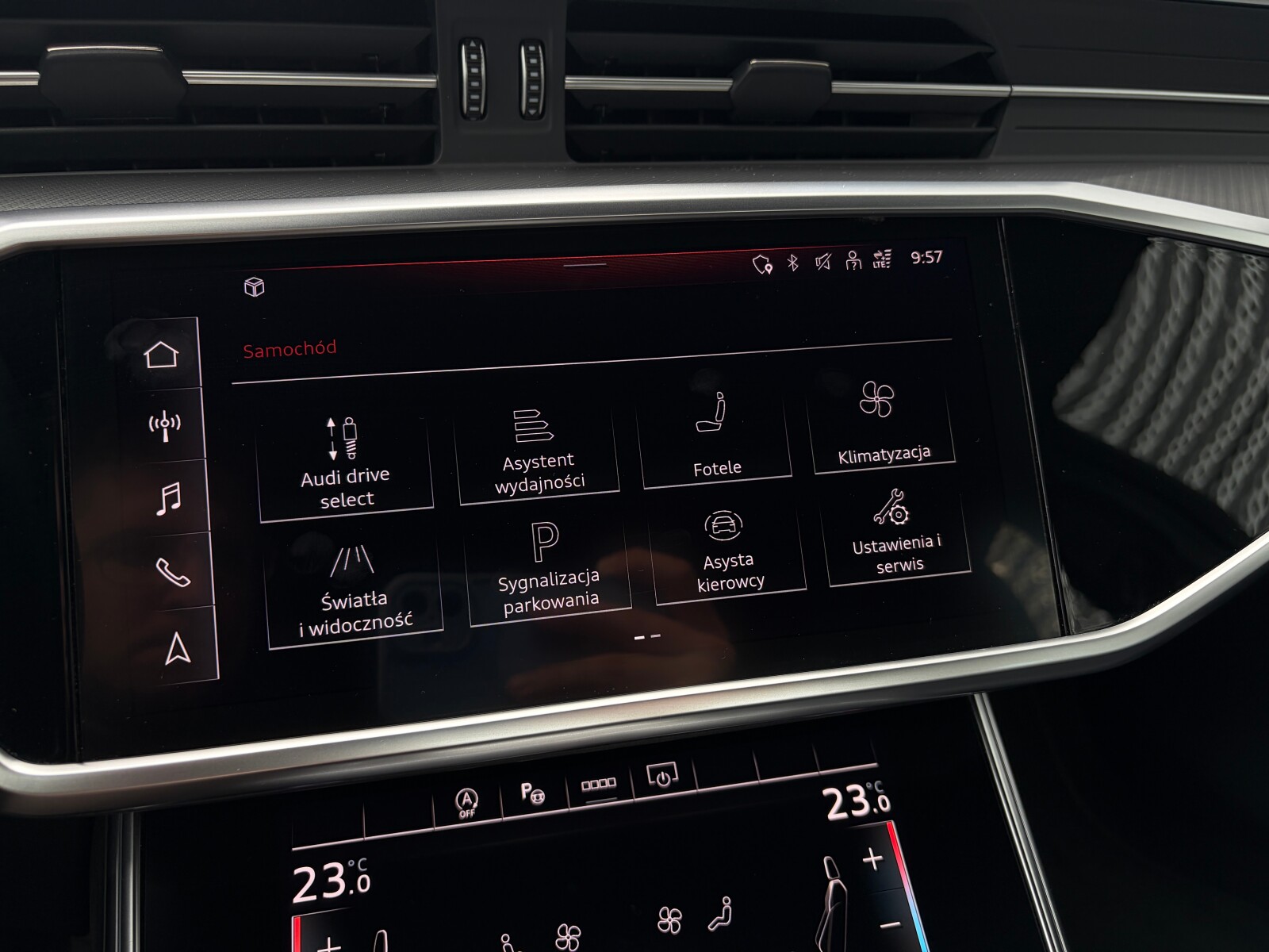 Audi A6 Limousine - zdjęcie 32