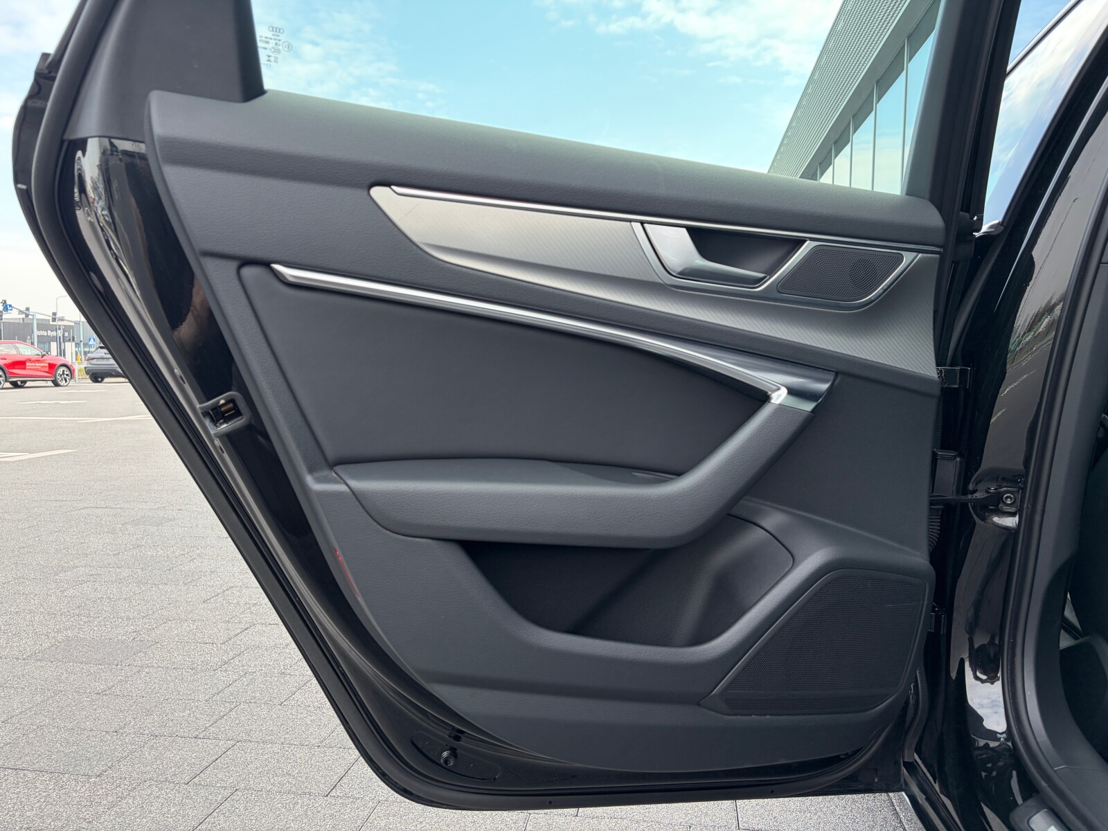 Audi A6 Limousine - zdjęcie 23