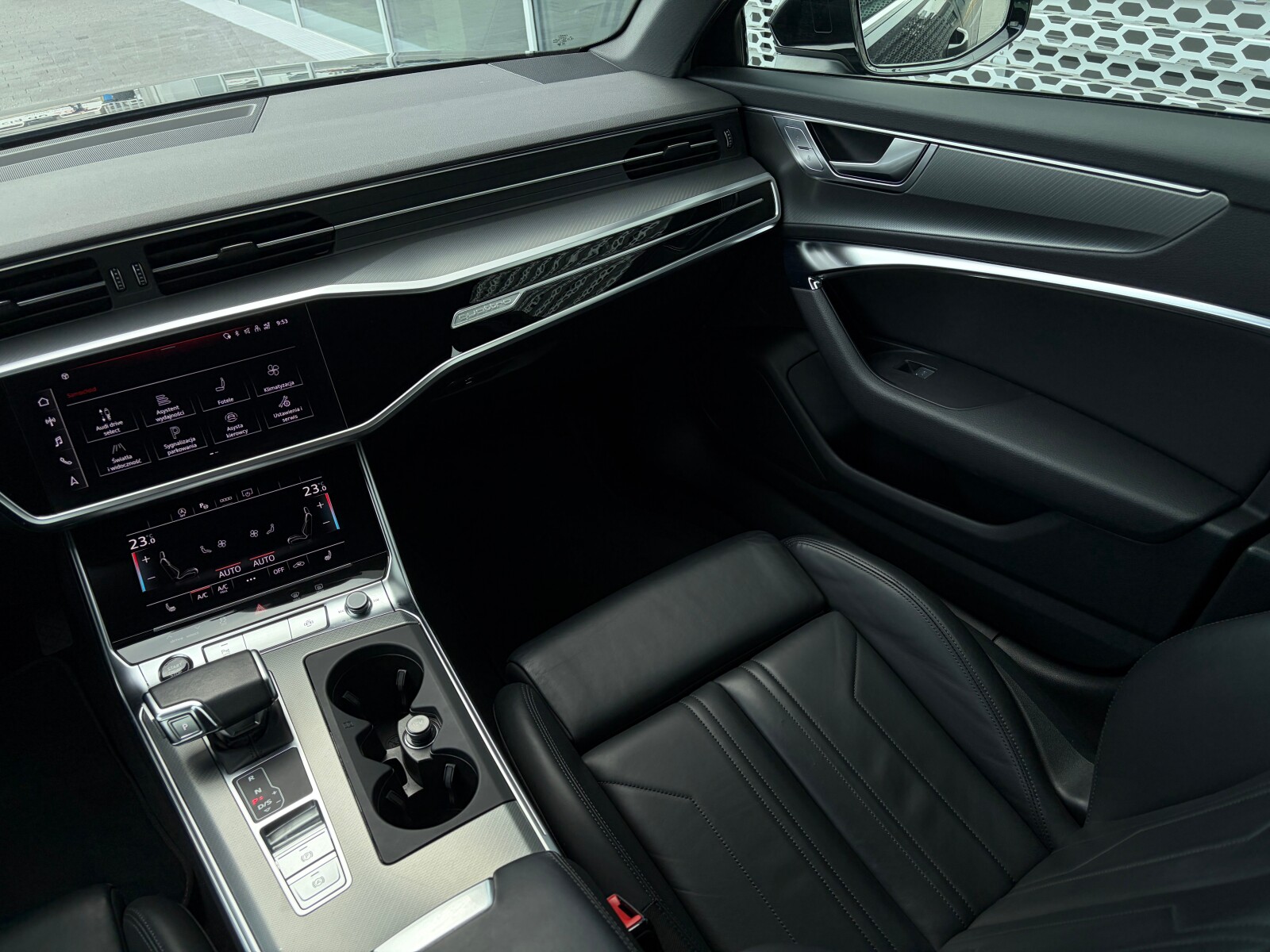 Audi A6 Limousine - zdjęcie 20