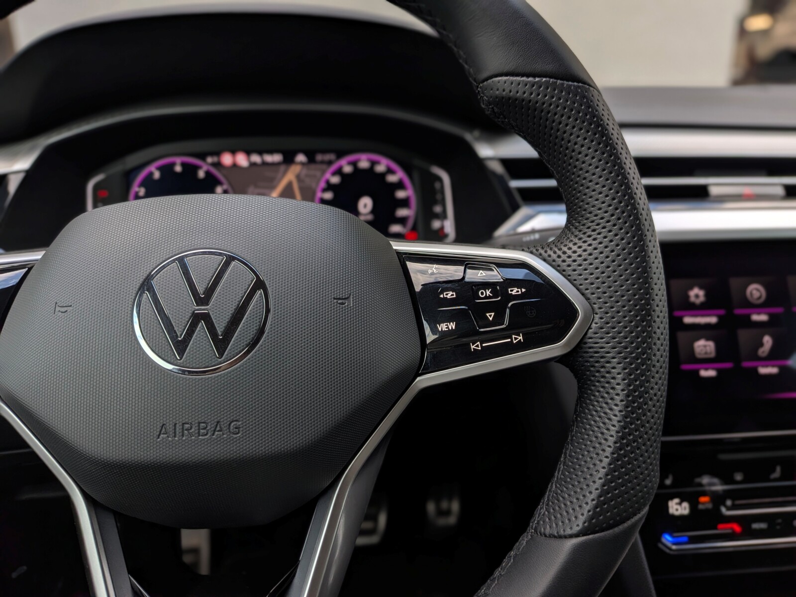 Volkswagen Arteon - zdjęcie 18