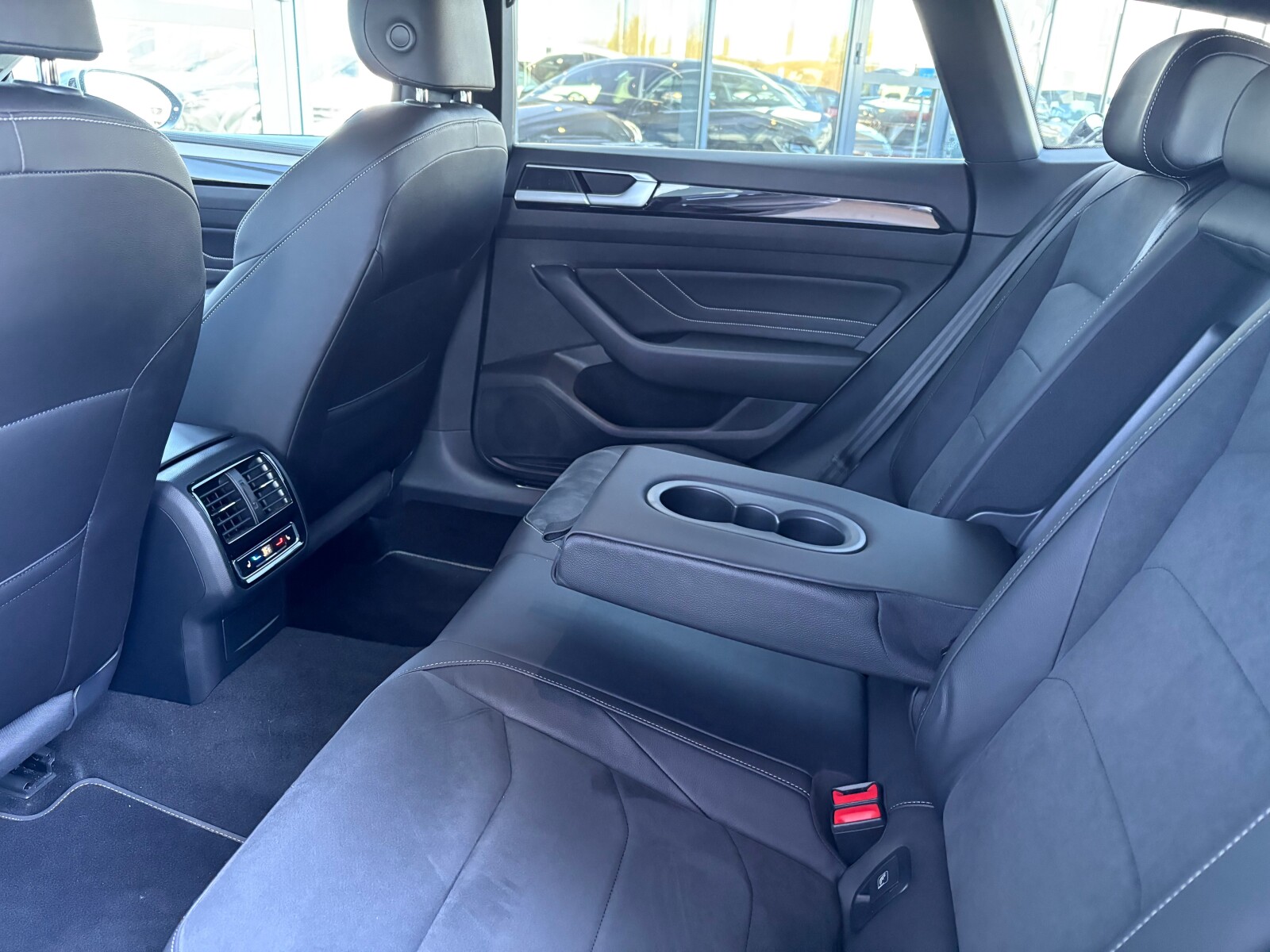 Volkswagen Arteon Shooting Brake - zdjęcie 15