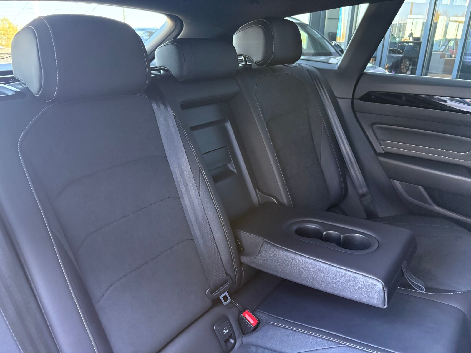 Volkswagen Arteon Shooting Brake - zdjęcie 17