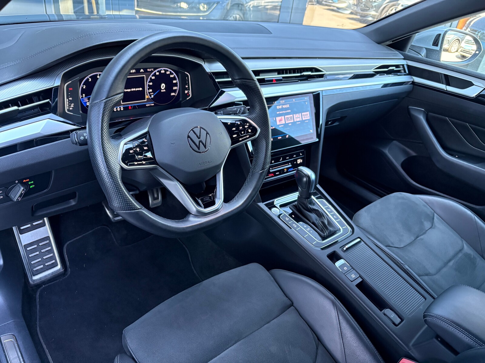 Volkswagen Arteon Shooting Brake - zdjęcie 12