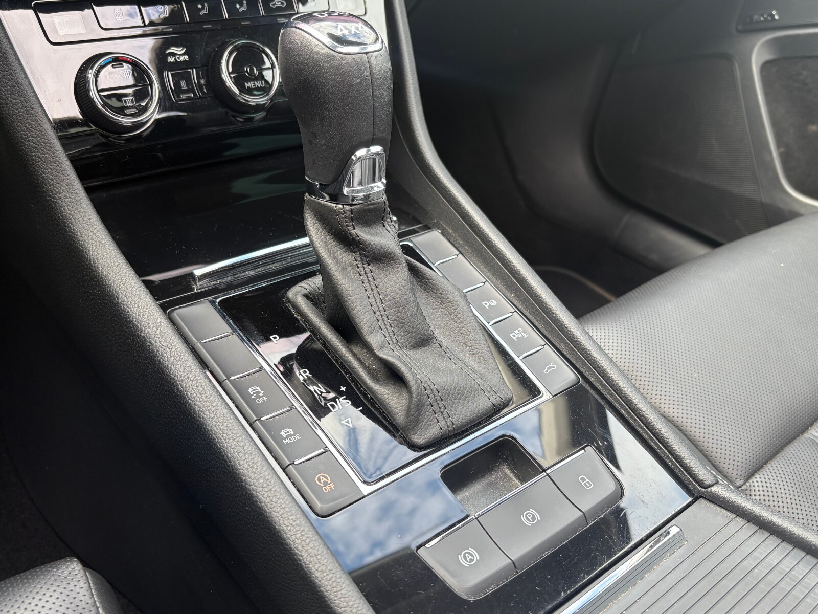 Škoda Superb - zdjęcie 31