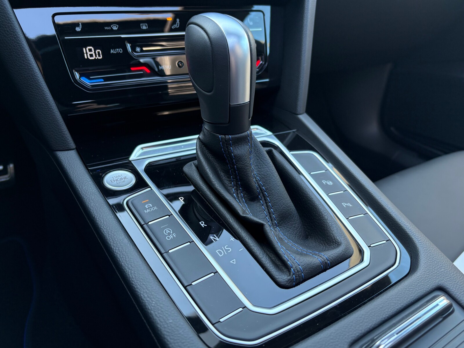 Volkswagen Arteon Shooting Brake - zdjęcie 31
