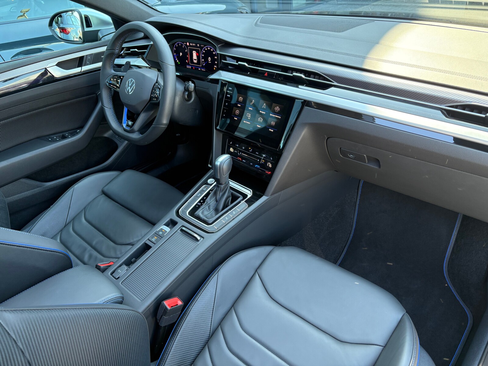 Volkswagen Arteon Shooting Brake - zdjęcie 18