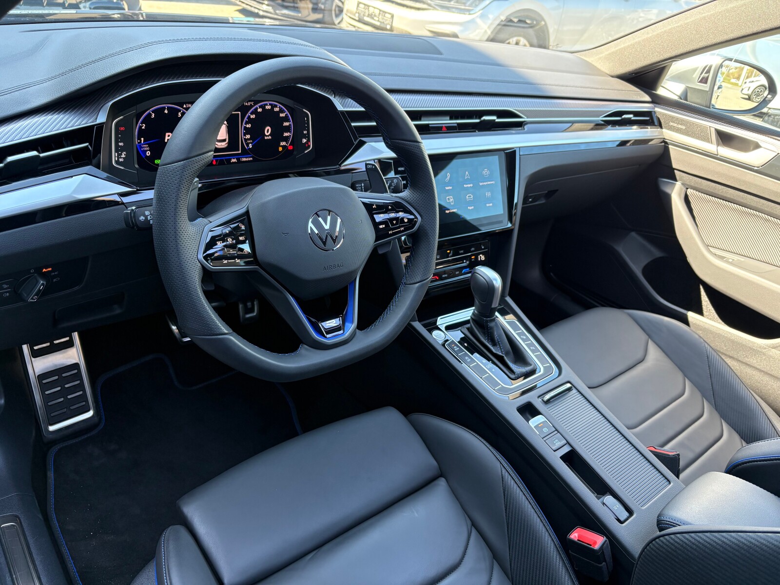 Volkswagen Arteon Shooting Brake - zdjęcie 12