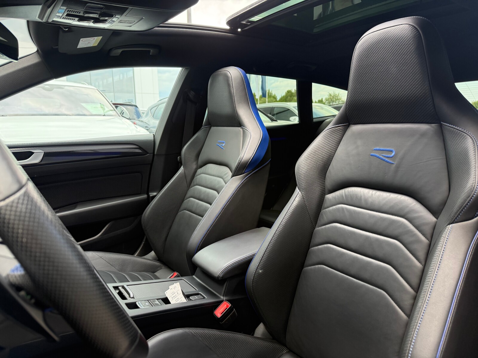 Volkswagen Arteon Shooting Brake - zdjęcie 12
