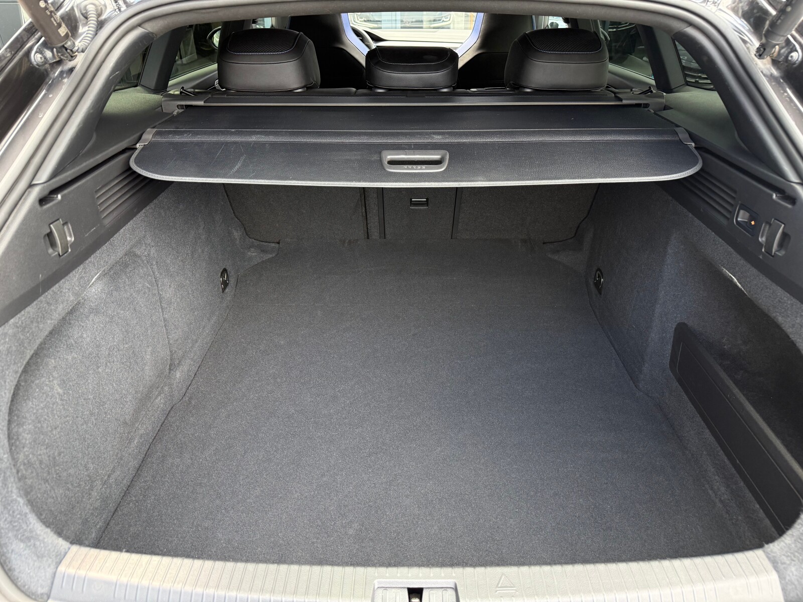 Volkswagen Arteon Shooting Brake - zdjęcie 21