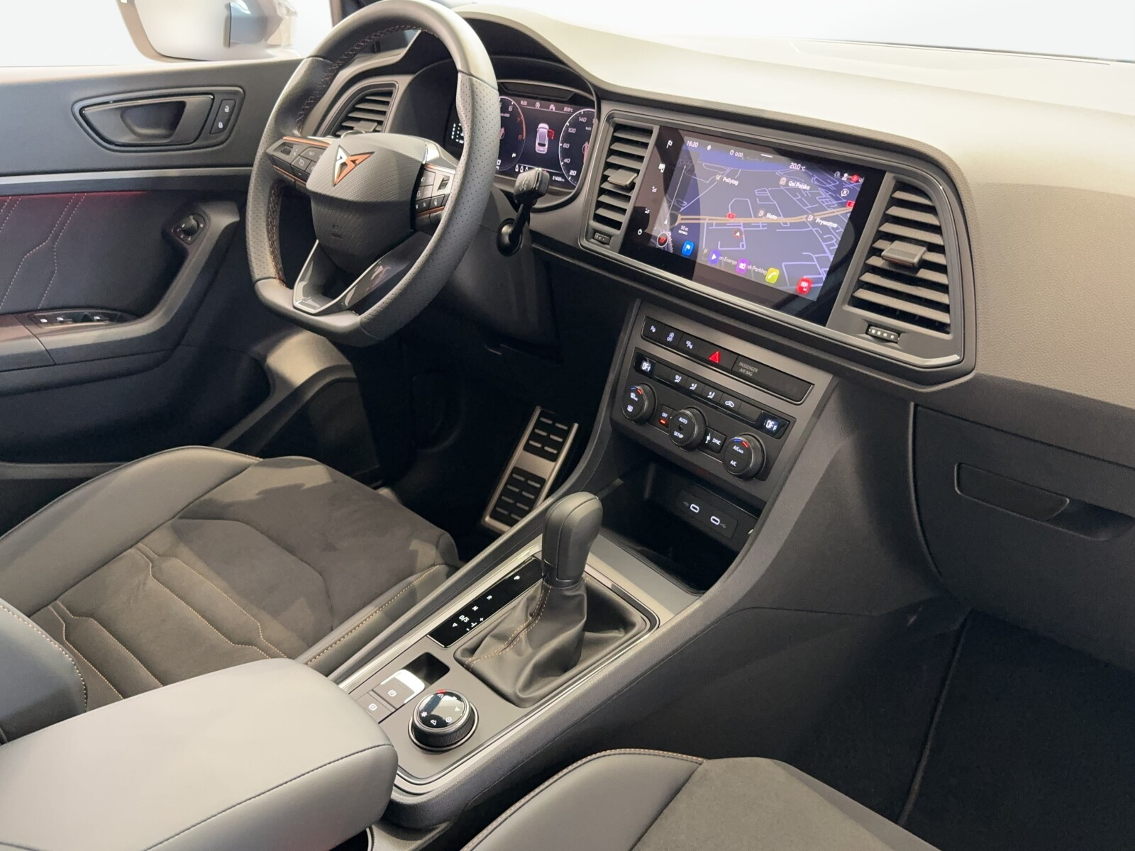 Cupra Ateca - zdjęcie 18
