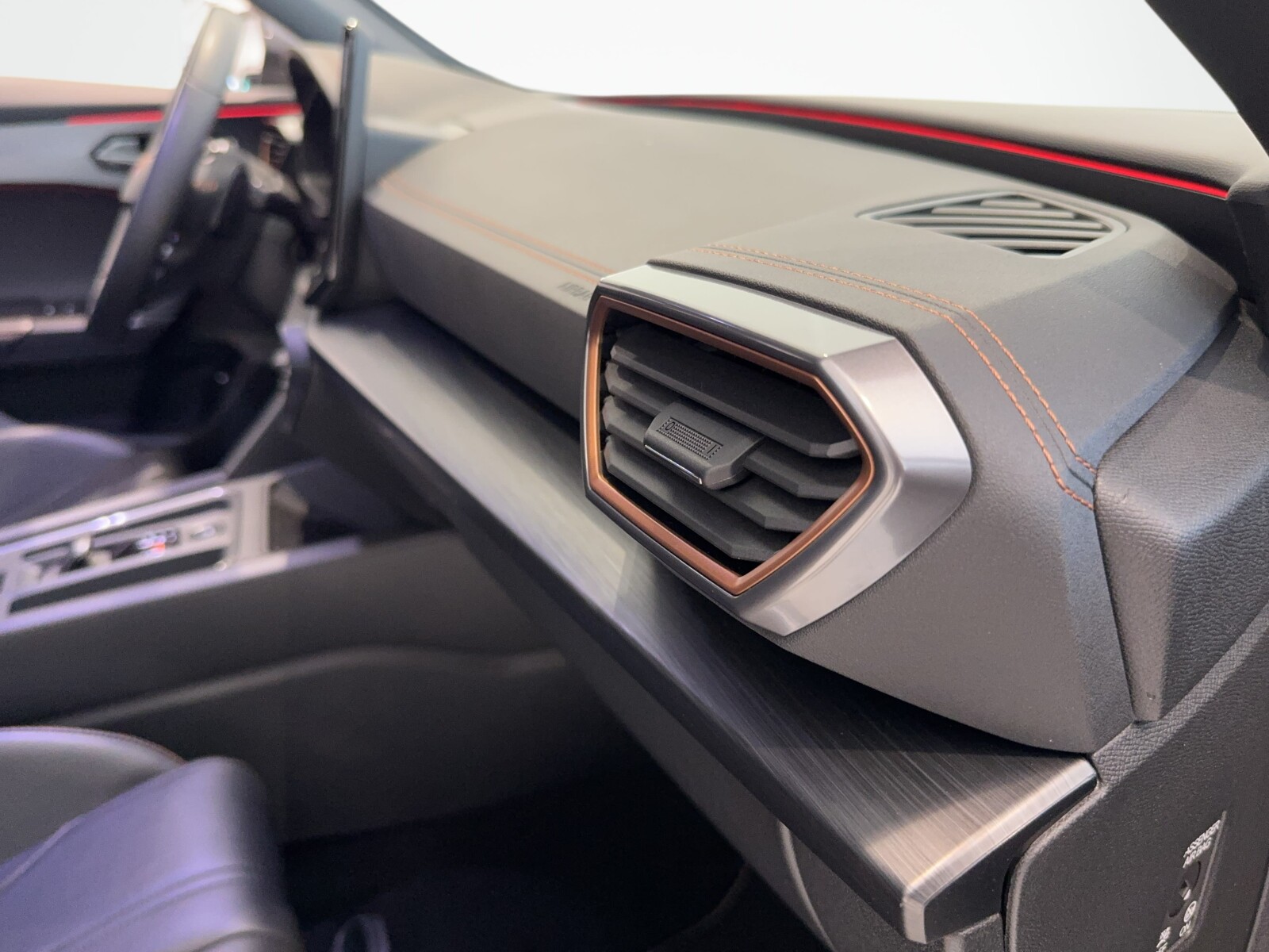 Cupra Formentor - zdjęcie 20
