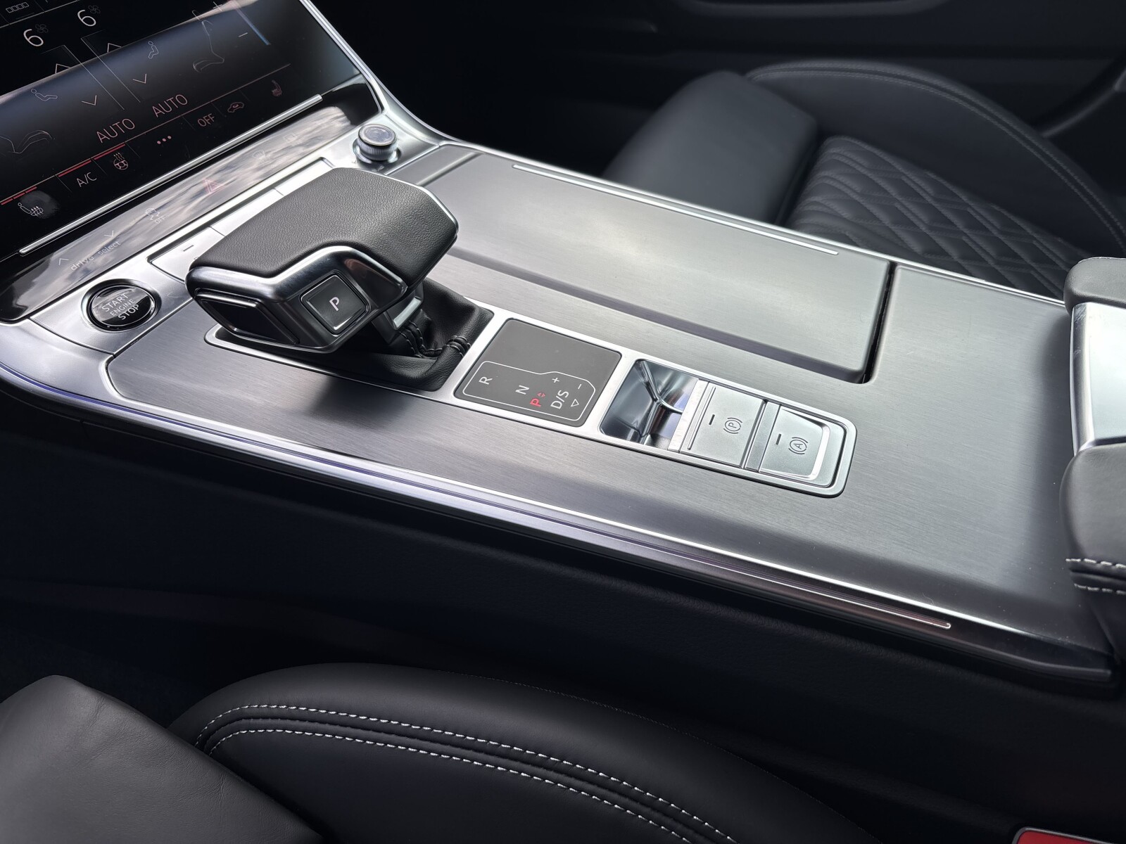 Audi A7 Sportback - zdjęcie 17