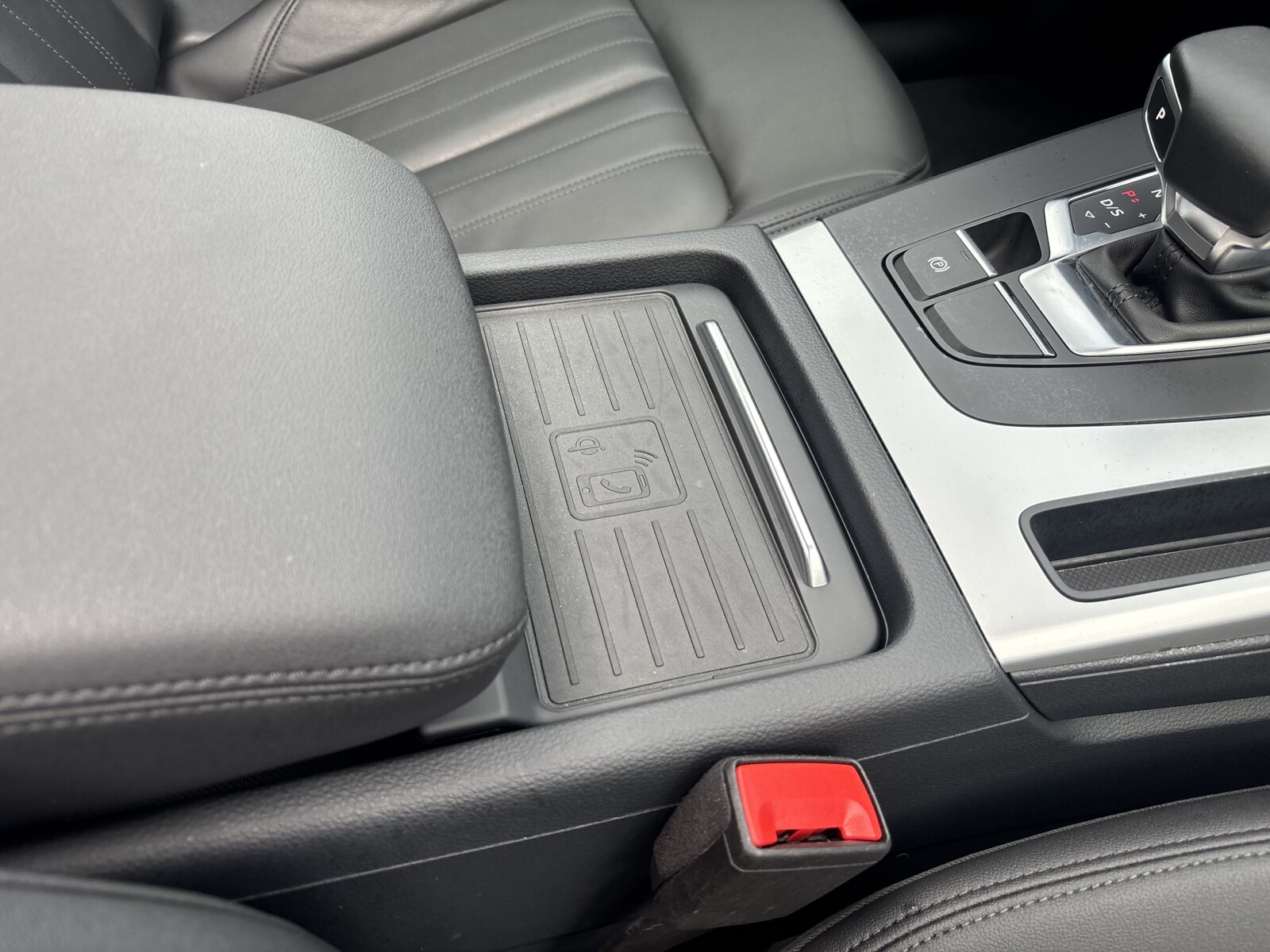 Audi Q5 Sportback - zdjęcie 40