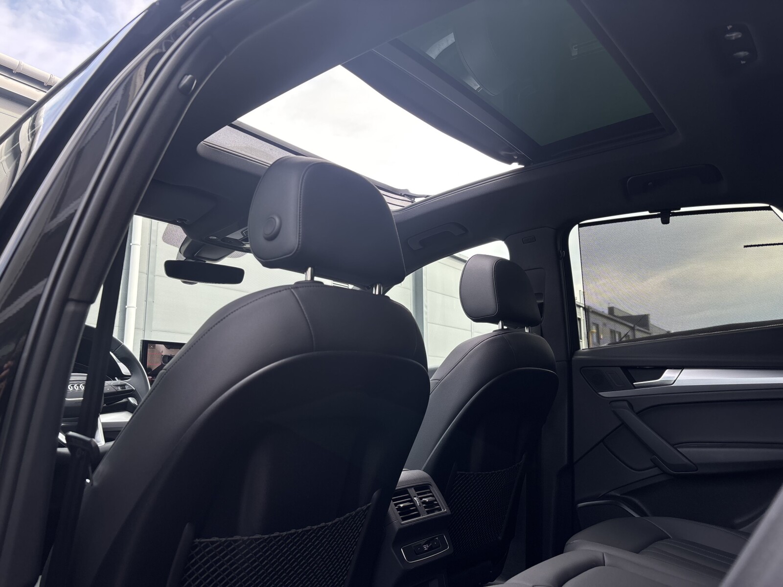 Audi Q5 Sportback - zdjęcie 31