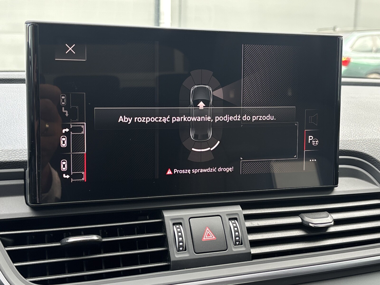 Audi Q5 Sportback - zdjęcie 21