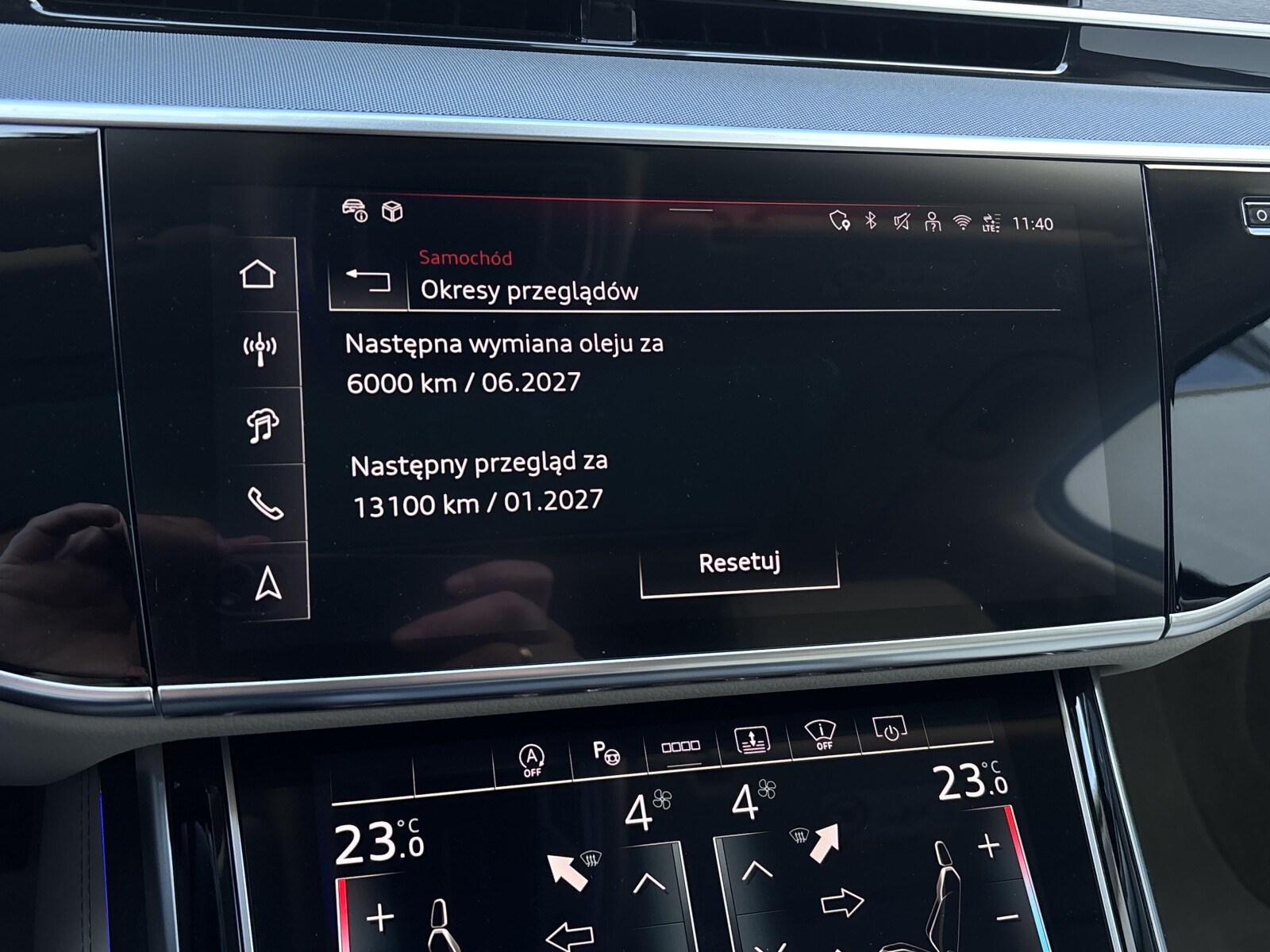Audi A8 - zdjęcie 27