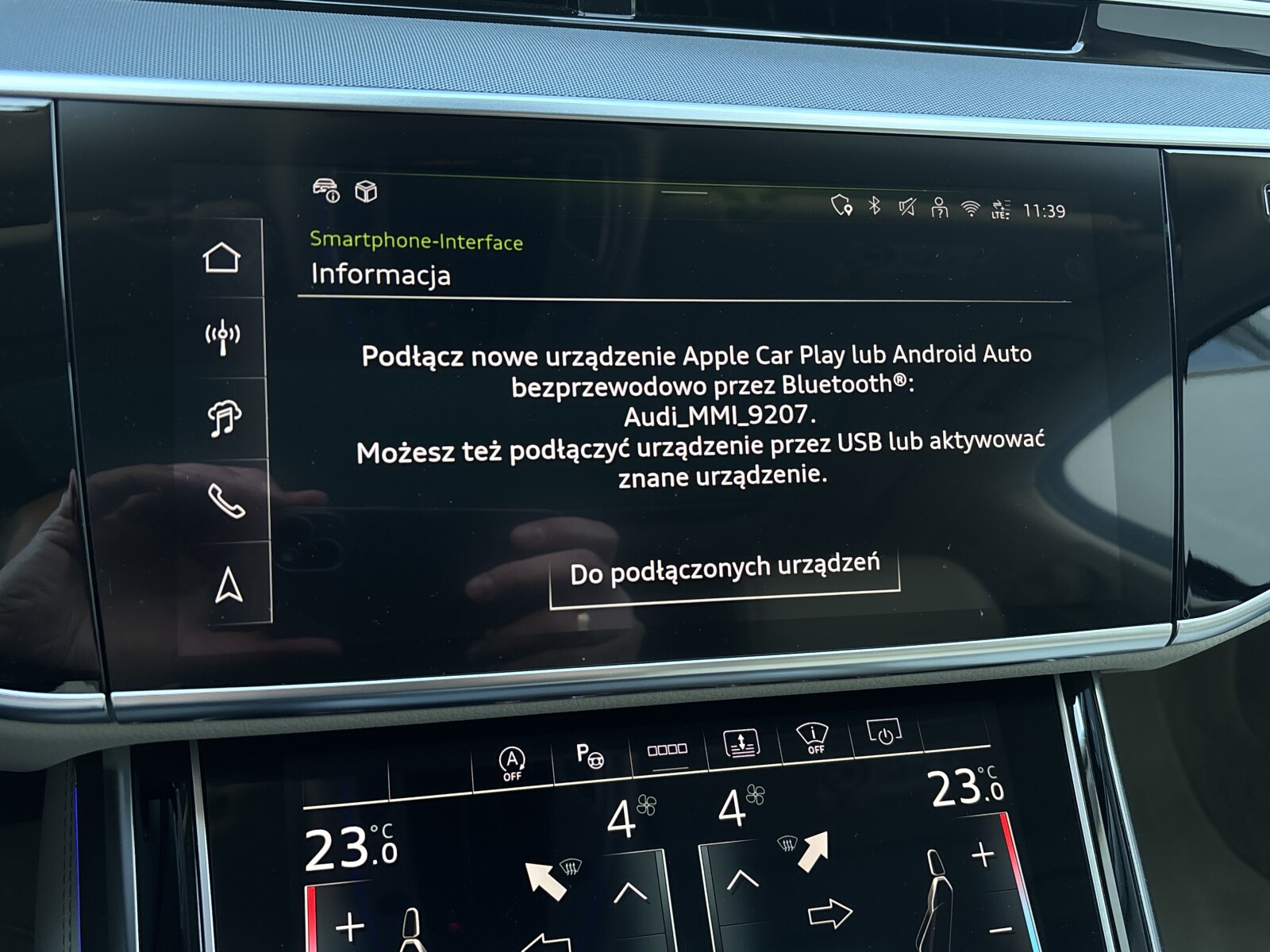 Audi A8 - zdjęcie 20
