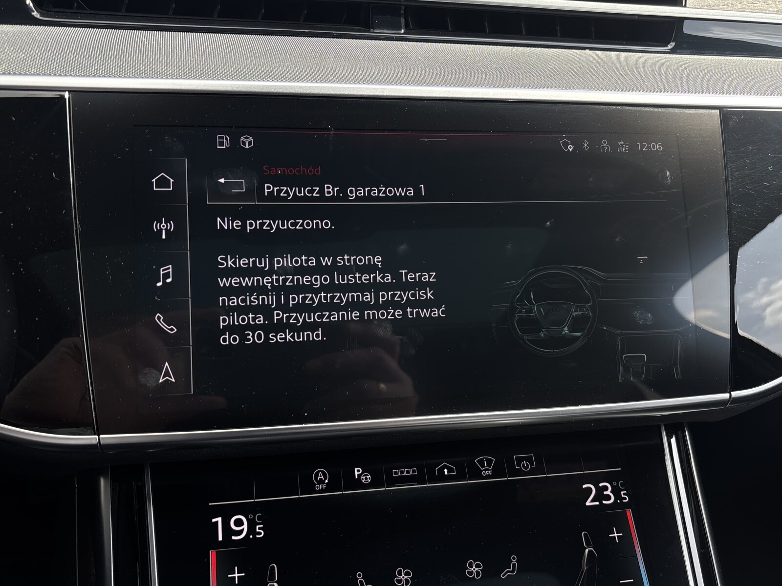 Audi A8 - zdjęcie 29