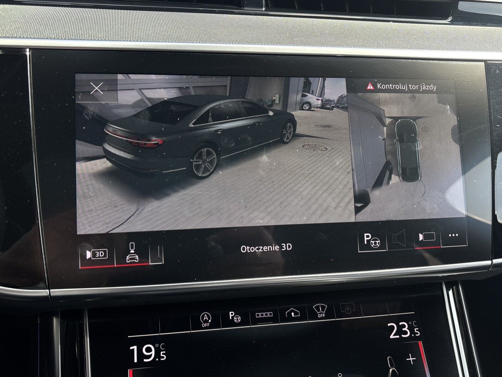Audi A8 - zdjęcie 20