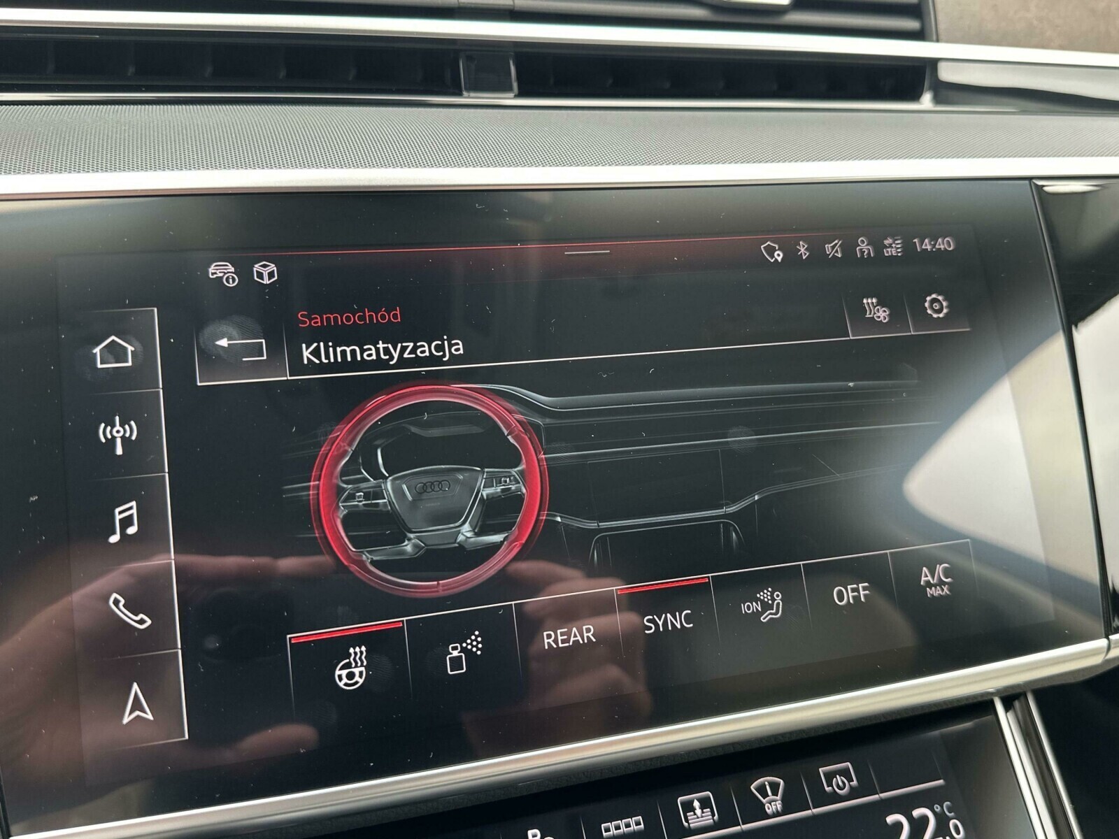 Audi A8 - zdjęcie 34