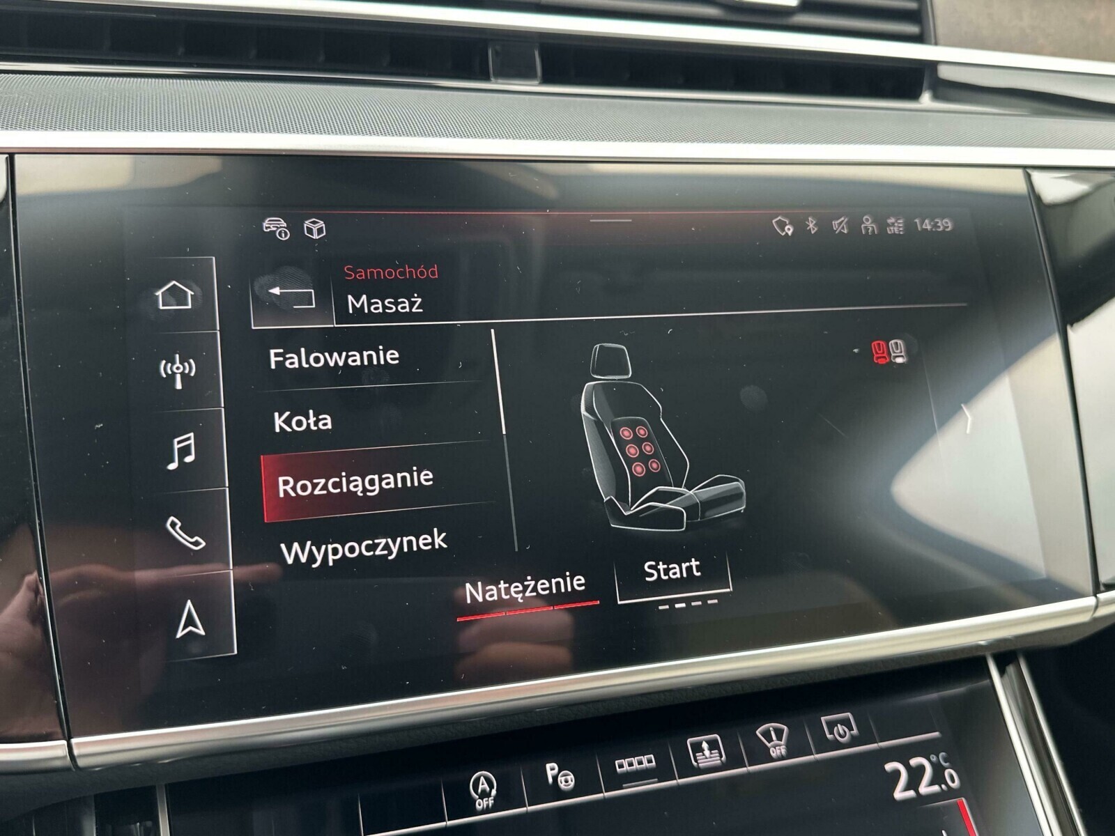 Audi A8 - zdjęcie 36