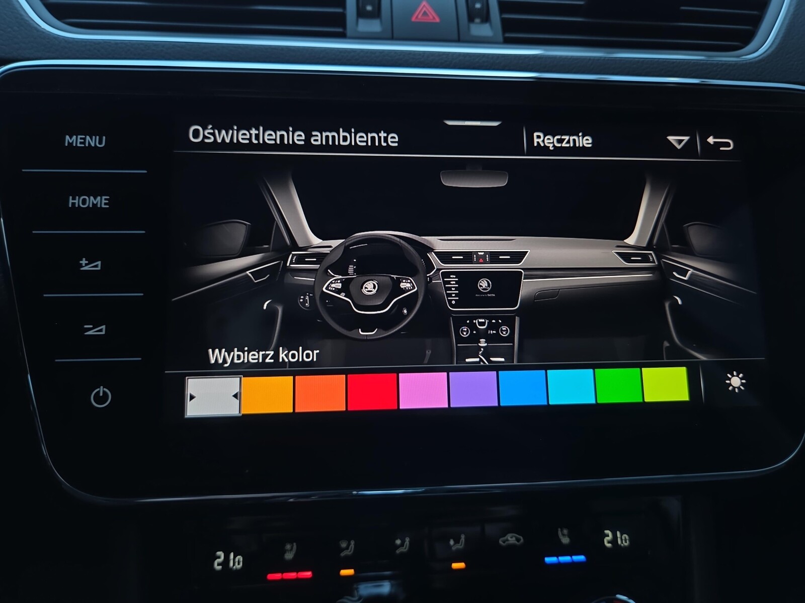 Škoda Superb Combi - zdjęcie 27