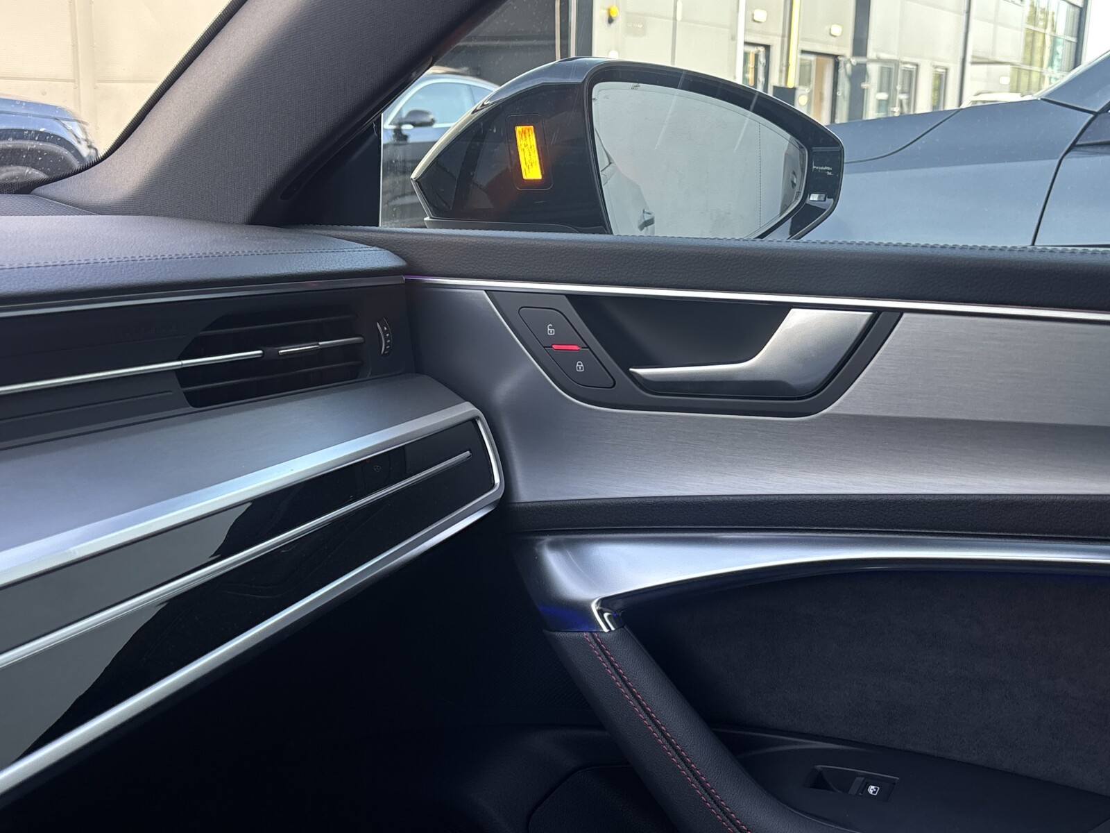Audi A7 Sportback - zdjęcie 31