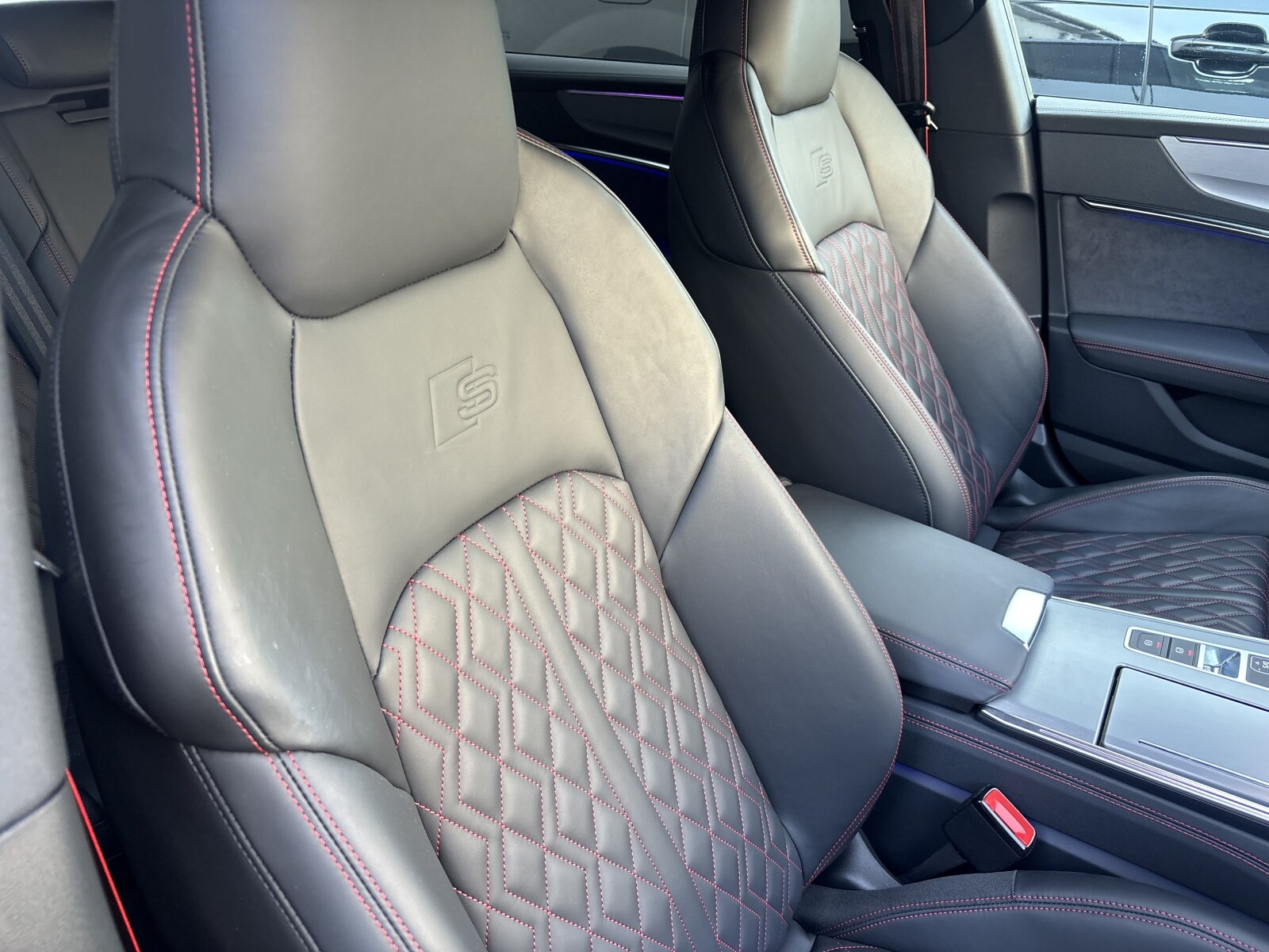 Audi A7 Sportback - zdjęcie 35