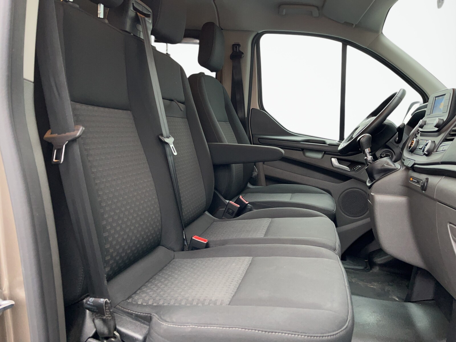 Ford Transit Custom - zdjęcie 20