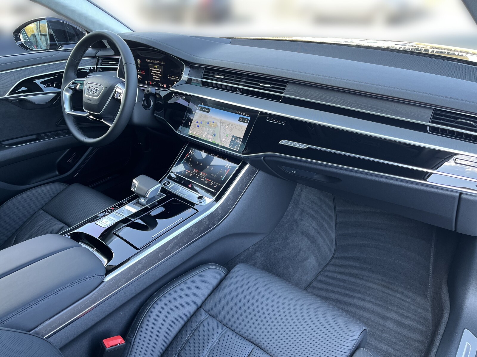 Audi A8 - zdjęcie 20