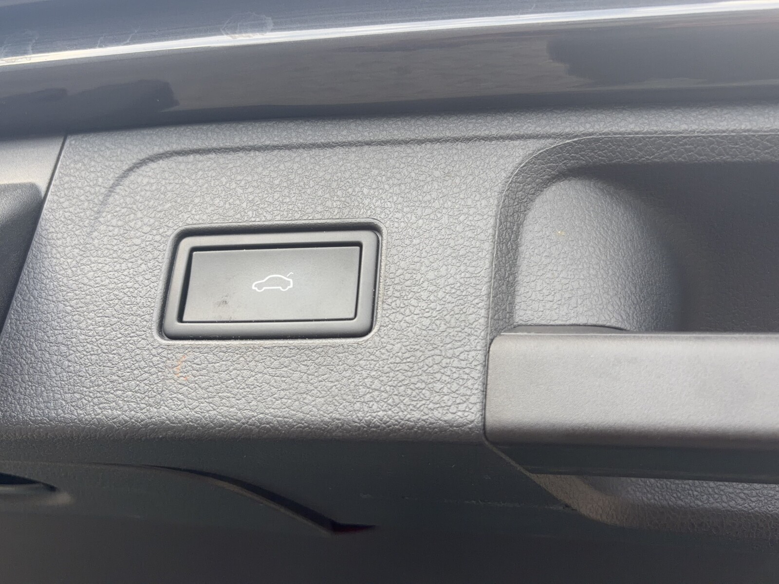 Volkswagen Passat - zdjęcie 23