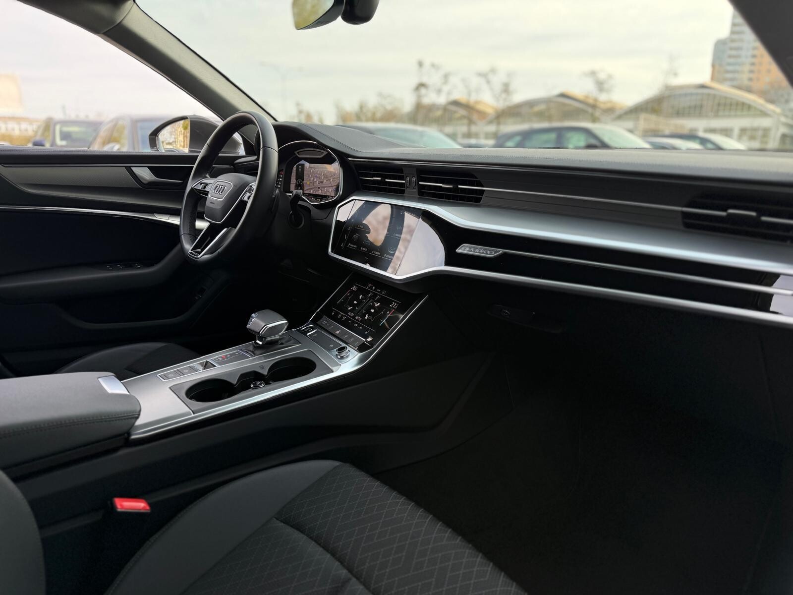 Audi A6 Avant - zdjęcie 23