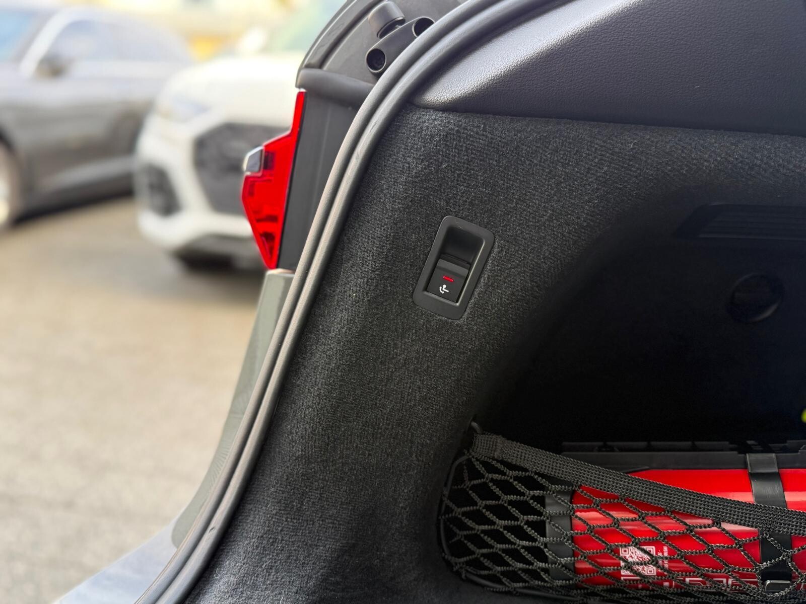 Audi A6 Avant - zdjęcie 13