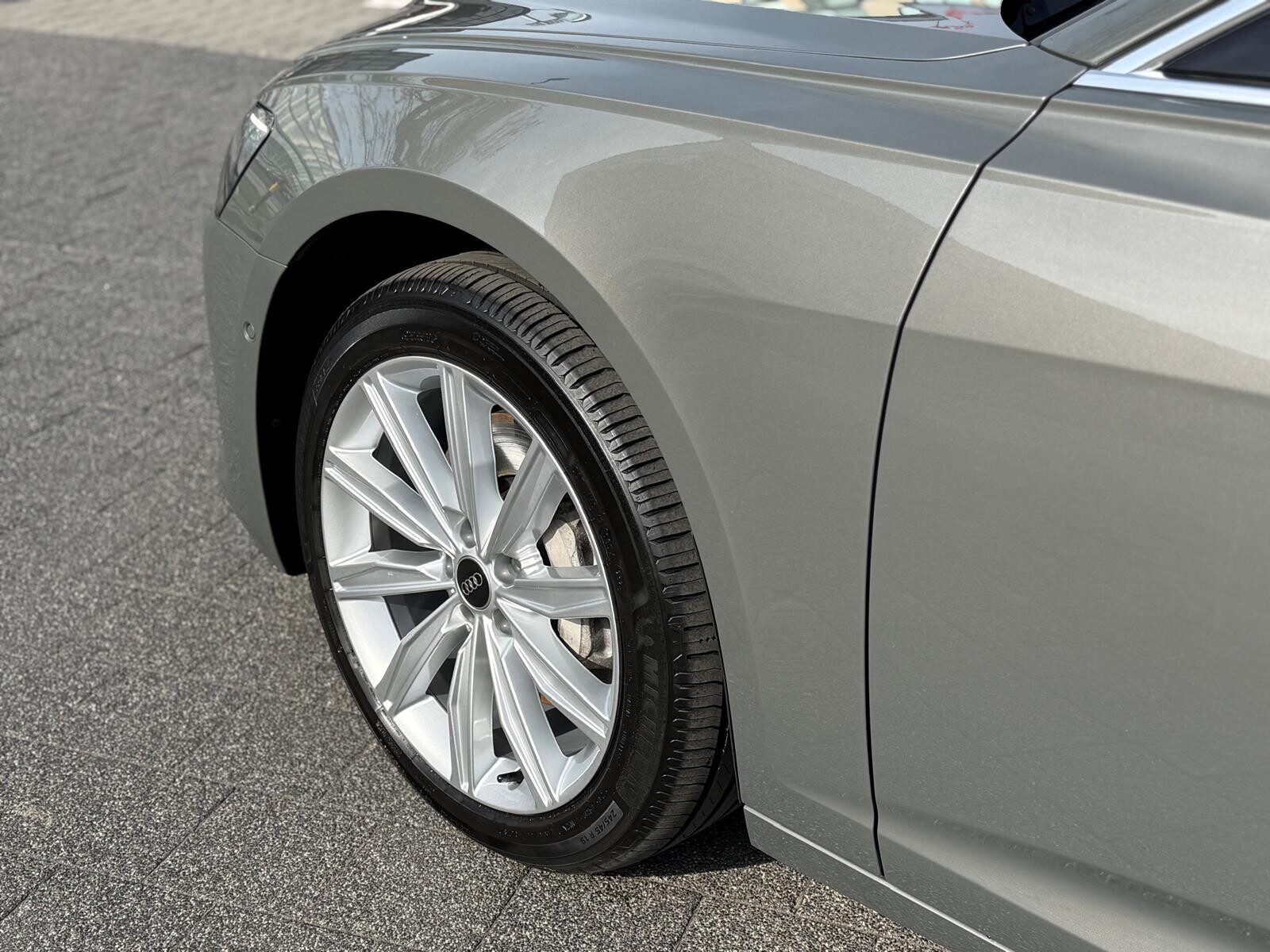 Audi A6 Avant - zdjęcie 11