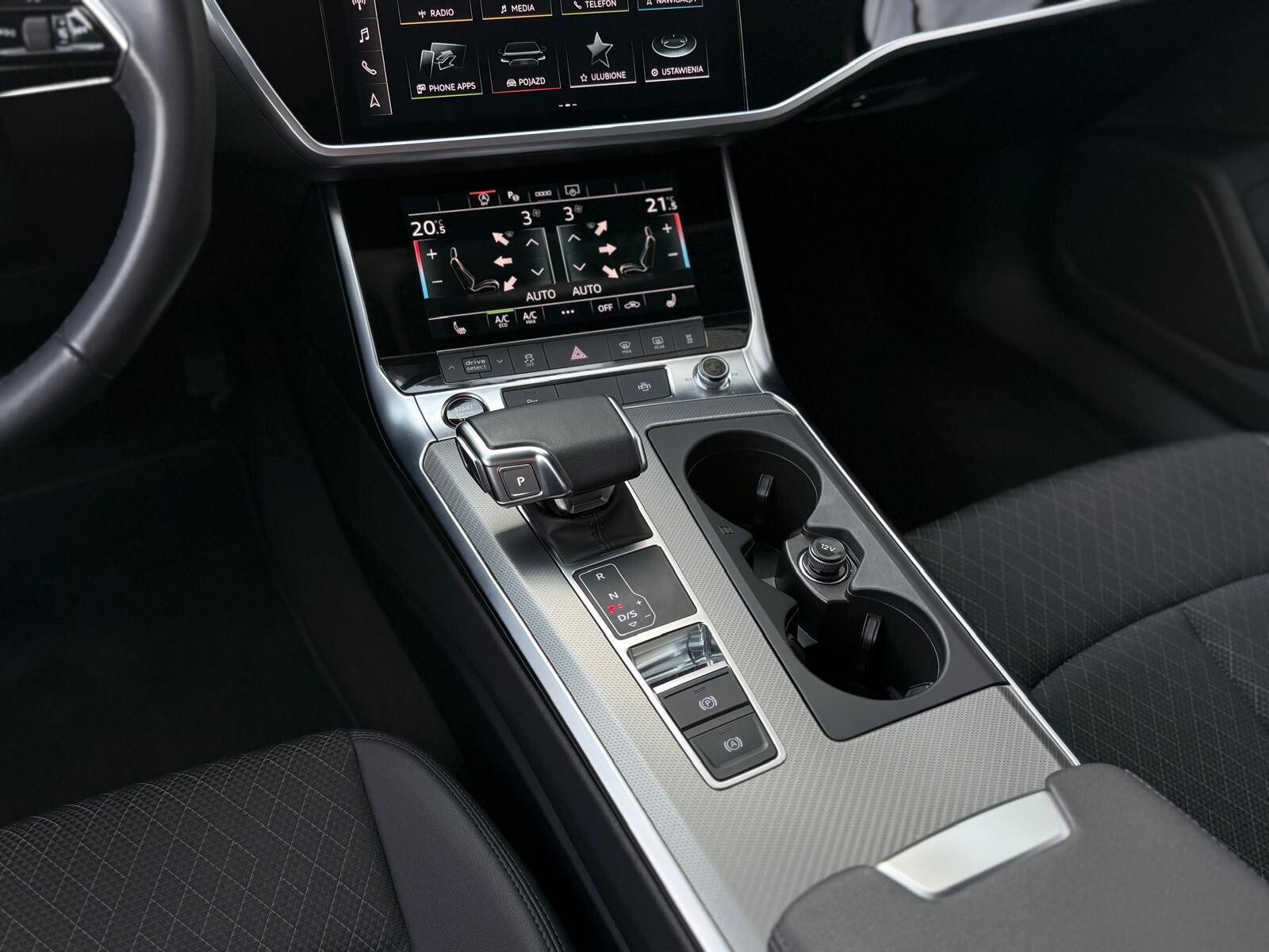 Audi A6 Avant - zdjęcie 26